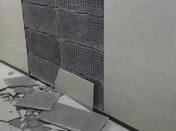 海阳瓷砖空鼓维修公司分享下海阳墙砖松动维修的知识